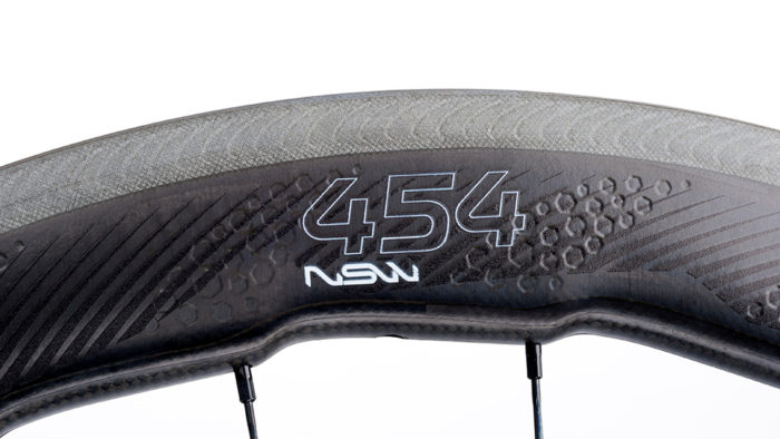 Zipp& 454 NSW® carbon clincher wheelset