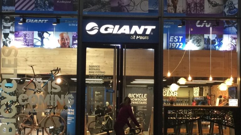 Giant Store St. Pauls