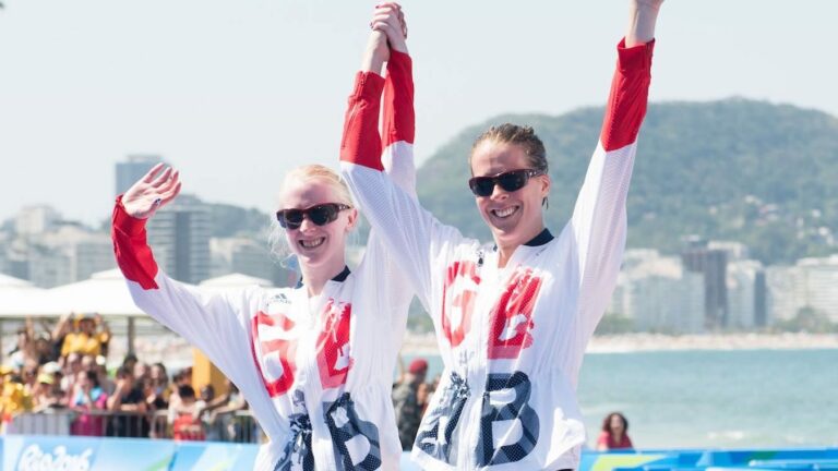 Alison Patrick and Hazel Smith win PT5 Silver at Rio 2016 (Credit: Dave Pearce / British Triathlon)