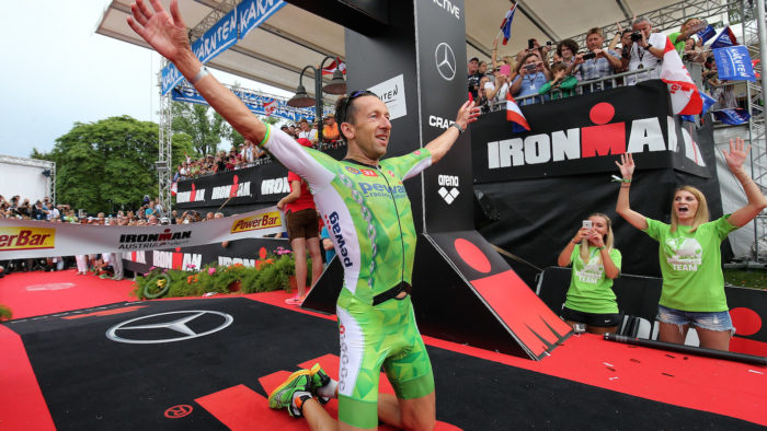 IRONMAN Austria 2016: Marino Vanhoenacker - Photo by Nigel Roddis/Getty Images for Ironman)