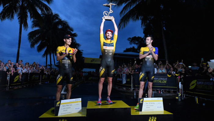 Richard Murray wins Super League Triathlon Hamilton Island 2017