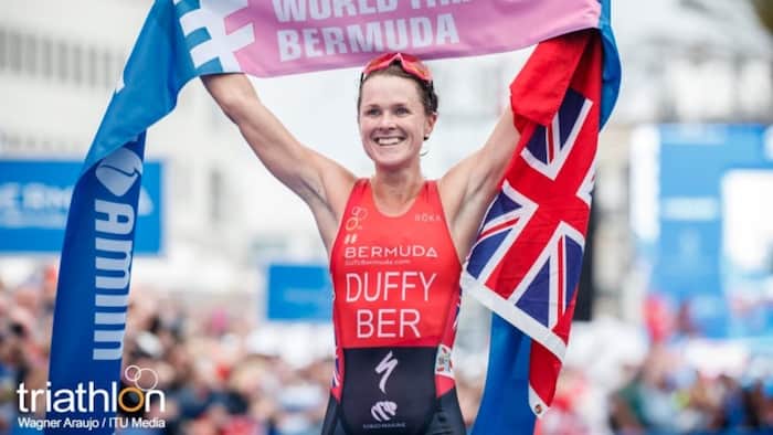 Flora Duffy wins ITU World Triathlon Bermuda