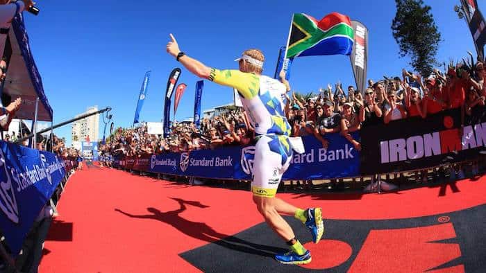 Kyle Buckingham remporte l'IRONMAN Afrique du Sud 2018