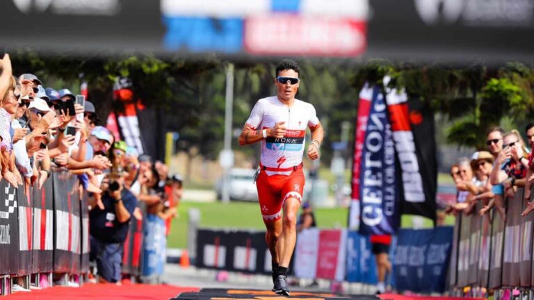 Javier Gomez IRONMAN 70.3 Geelong 2019 - Photo