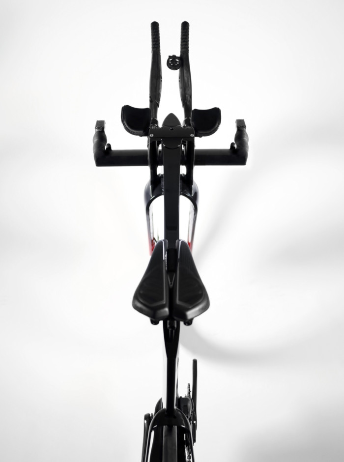 Kú Cycle brand and the Kú TF1 triathlon bike