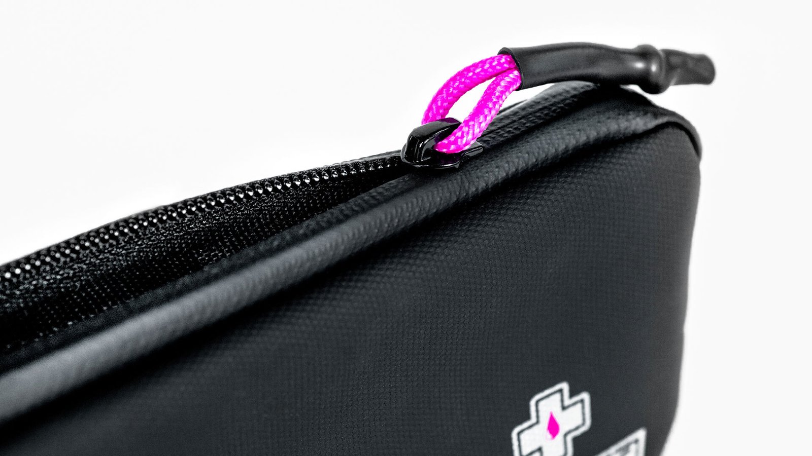 Muc-Off Rainproof Essentials Case