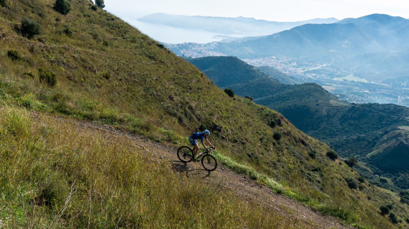 Laura Siddall / Gravel / Factor bikes