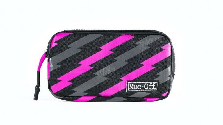 Muc-Off Essentials Case Bolt