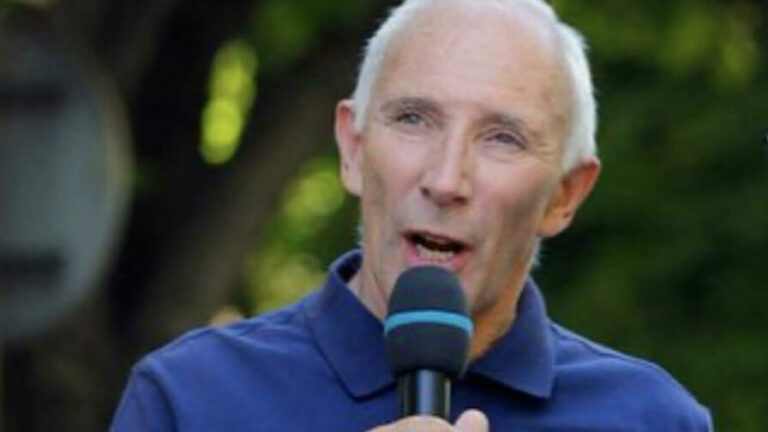 Phil Liggett / Collins Cup / Professional Triathletes Organisation