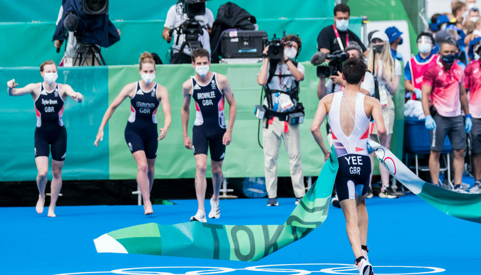 Great Britain win the first ever Olympic Games mixed relay triathlon at Tokyo 2020.