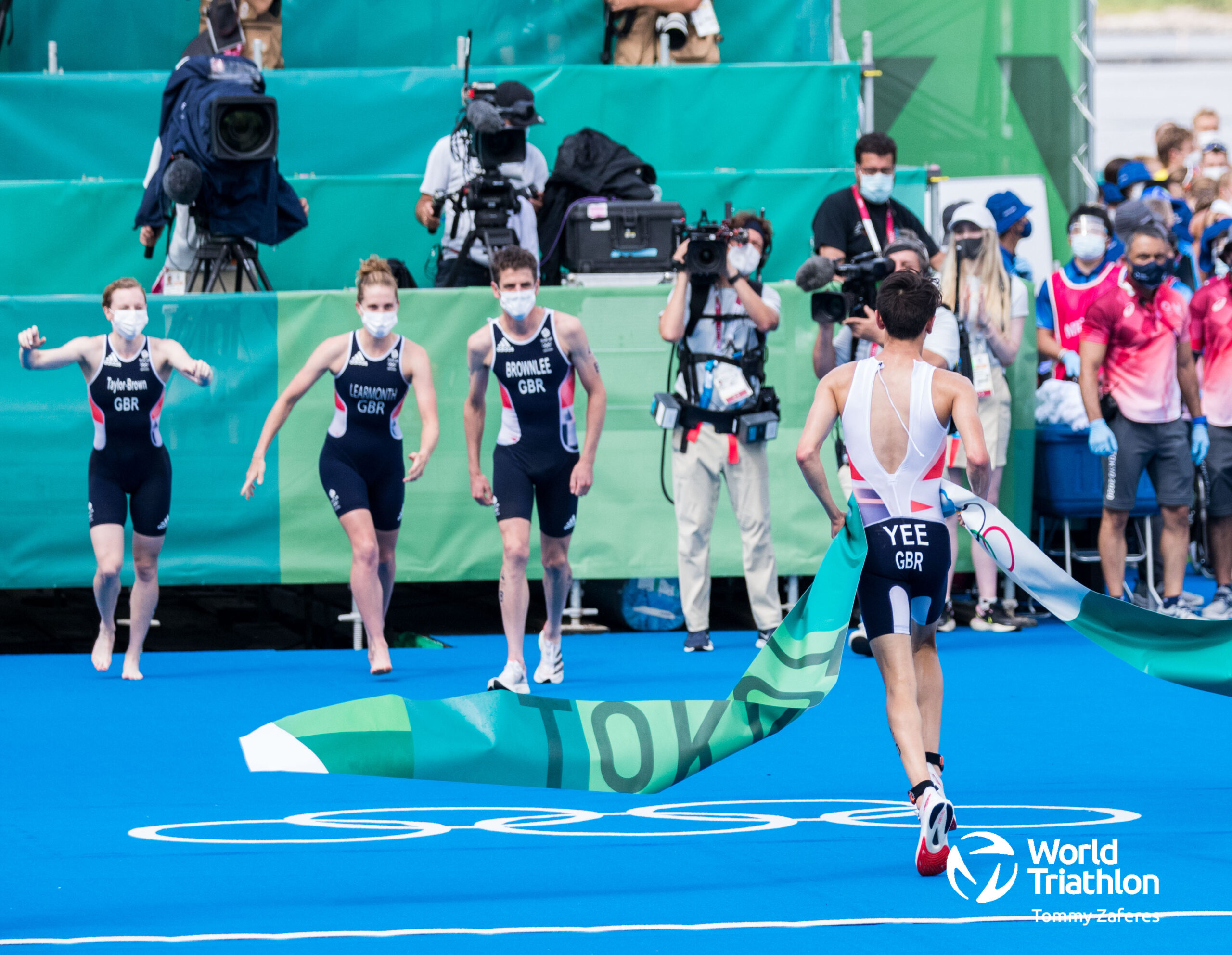 Mixed relay reaction Brownlee ecstatic, disbelief for Jess TRI247
