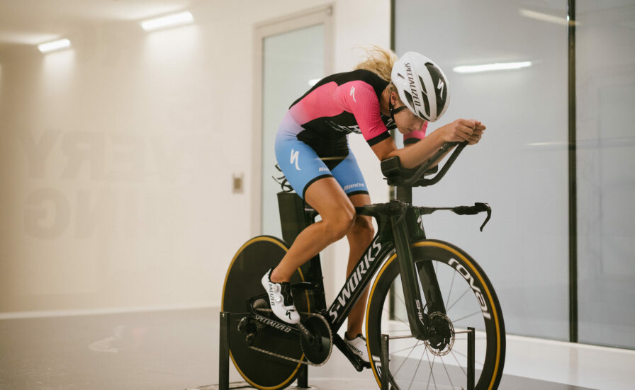 Emma Pallant-Browne / Specialized WIN tunnel / Wind Tunnel