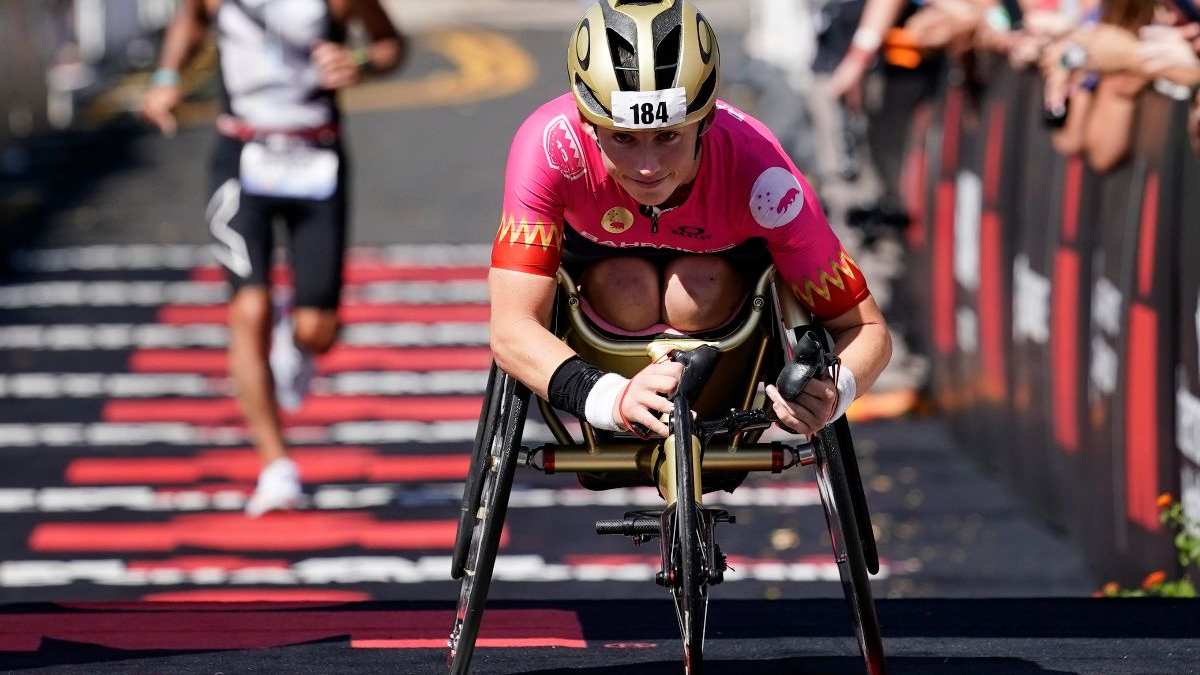 Lauren Parker IRONMAN 70.3 World Championship 2021