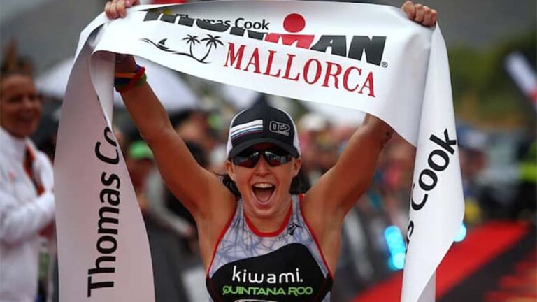 Jocelyn McCauley winning IRONMAN Mallorca 2017