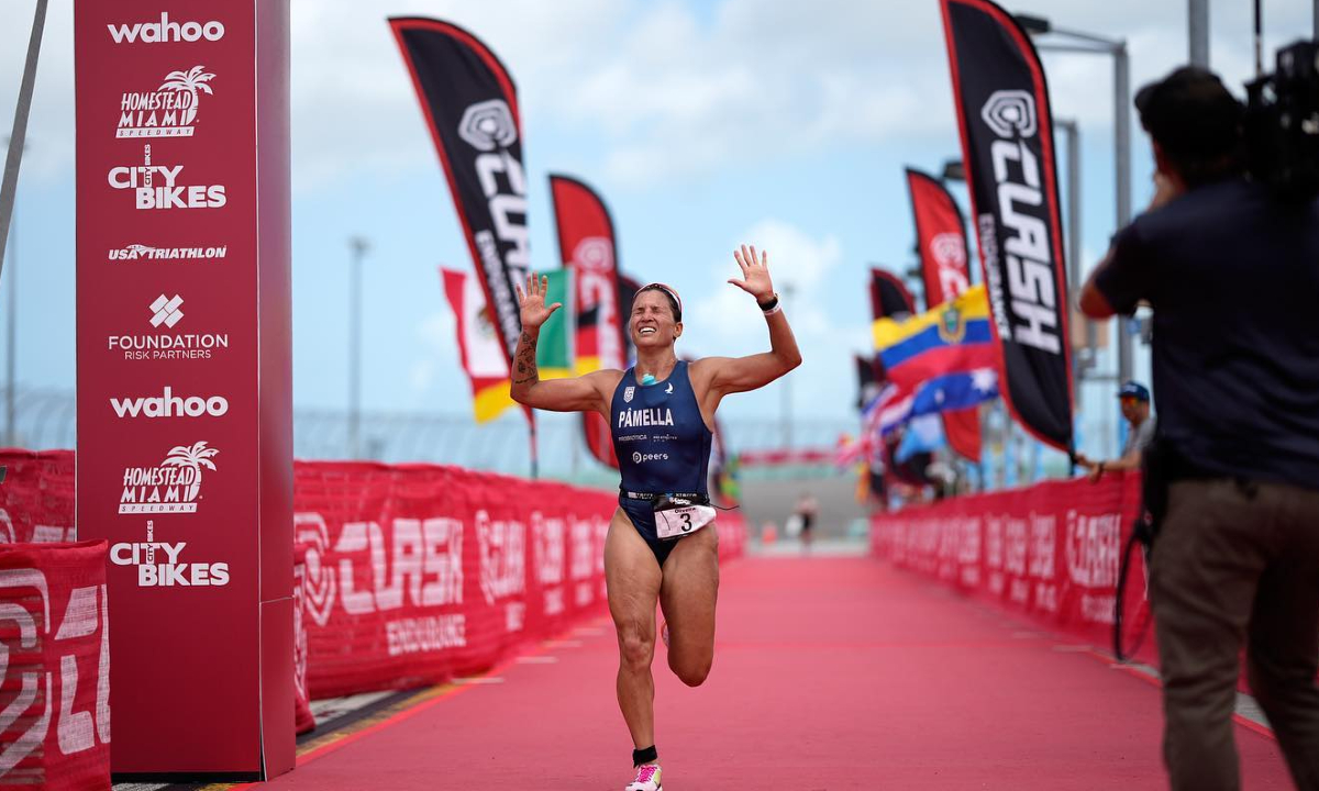 Pamella Oliveira (Photo credit: CLASH Endurance Miami)