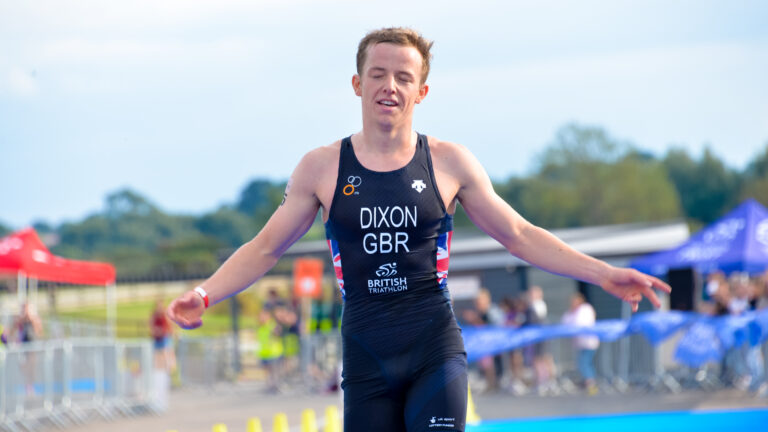 Daniel Dixon winning the 2021 British Triathlon Grand Final, Mallory Park 2021 (Photo Credit: British Triathlon)