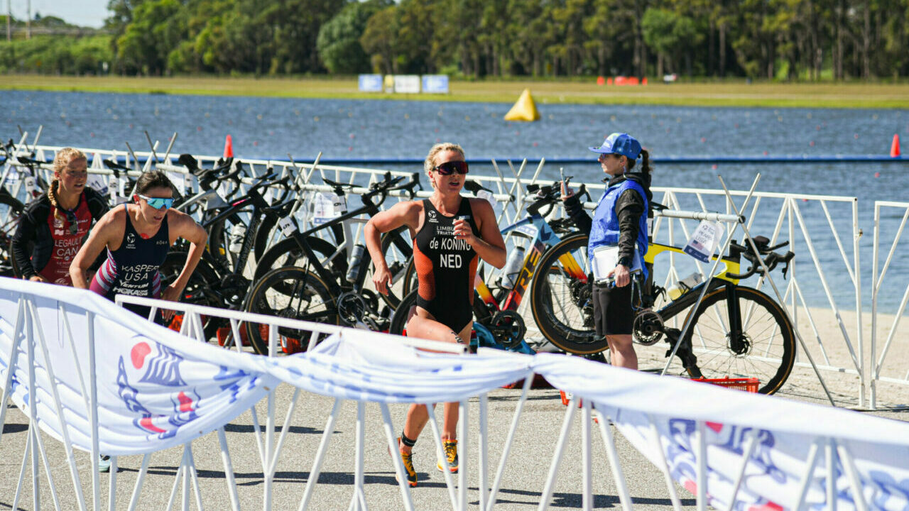 Americas Triathlon Cup Sarasota-Brandenton 2022 T2 - Kirsten Kasper (Photo Credit: Theo Battin / @bettinphotography)