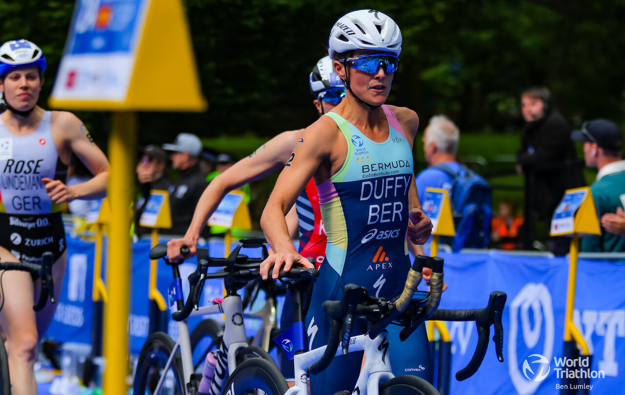 Flora Duffy - AJ Bell World Triathlon Series Leeds 2022 Flora Duffy - AJ Bell World Triathlon Series Leeds 2022