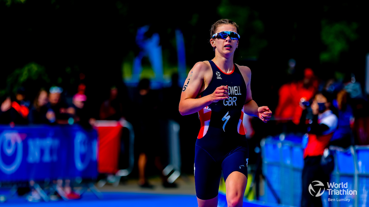 Sophie Coldwell - AJ Bell World Triathlon Championship Series Leeds 2022