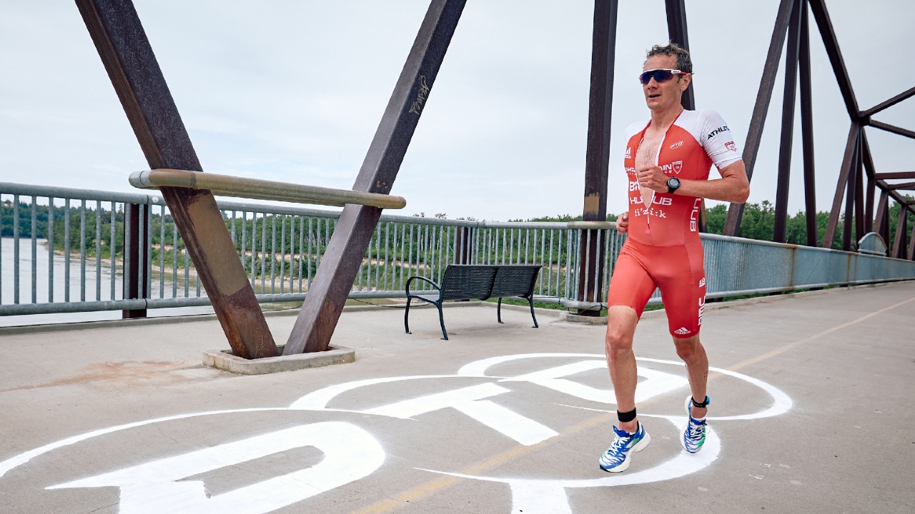 Alistair Brownlee run photo credit PTO Canadian Open