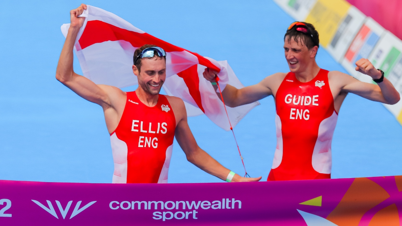 Dave Ellis Luke Pollard photo credit World Triathlon