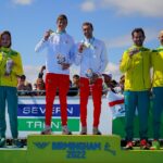 Dave Ellis Luke Pollard podium Commonwealth Games 2022 photo credit World Triathlon