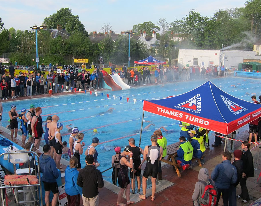 Thames Turbo Sprint Triathlon - perfect for beginner triathletes Thames Turbo Sprint Triathlon - perfect for beginner triathletes