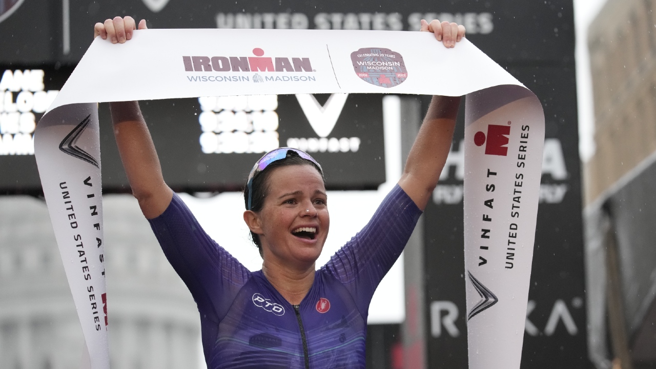 Chloe Lane wins Wisconsin 2022 photo credit Patrick McDermott Getty Images IRONMAN