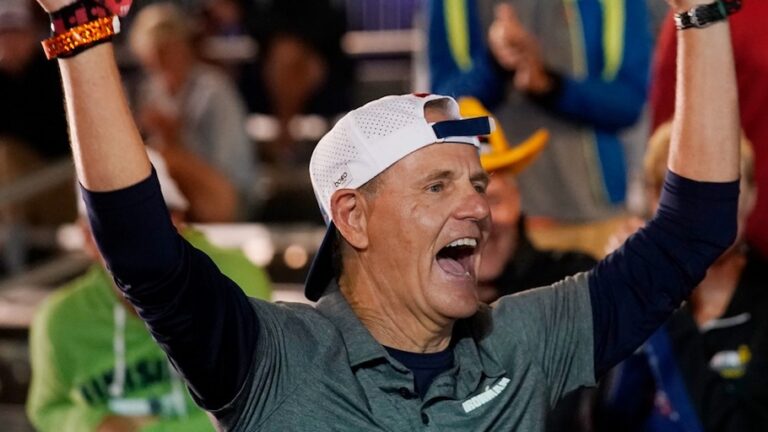 Mike Reilly