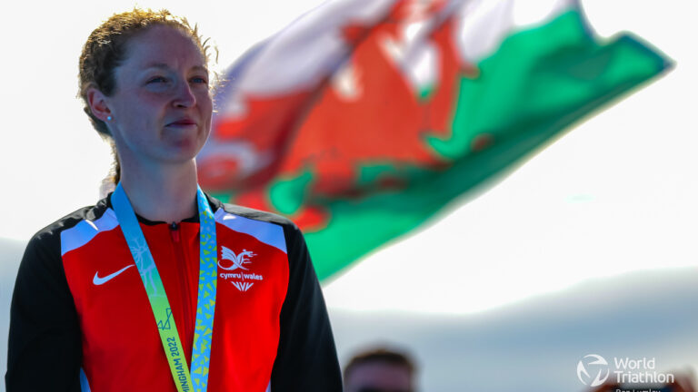 Non Stanford Commonwealth Games 2022 podium / Welsh flag