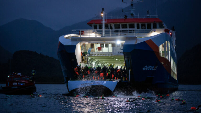 Patagonman swim start