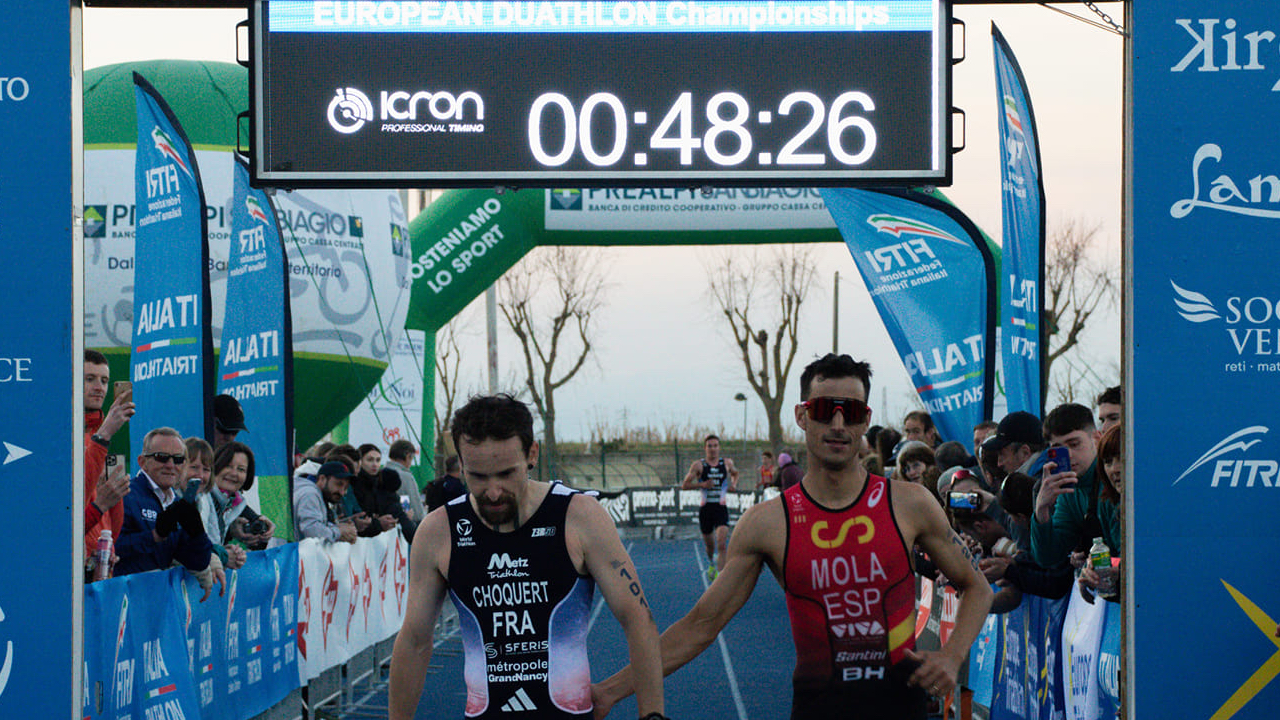 Mario Mola and Benjamin Choquert at European Duathlon Championships 2023