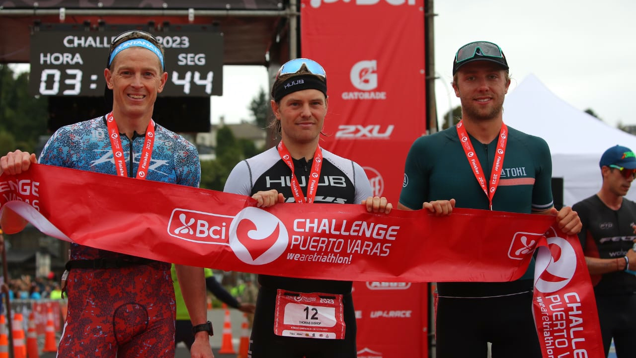 Challenge Puerto Varas 2023 Pro Men podium - Tom Bishop, Matt Hanson, Mitch Cunningham