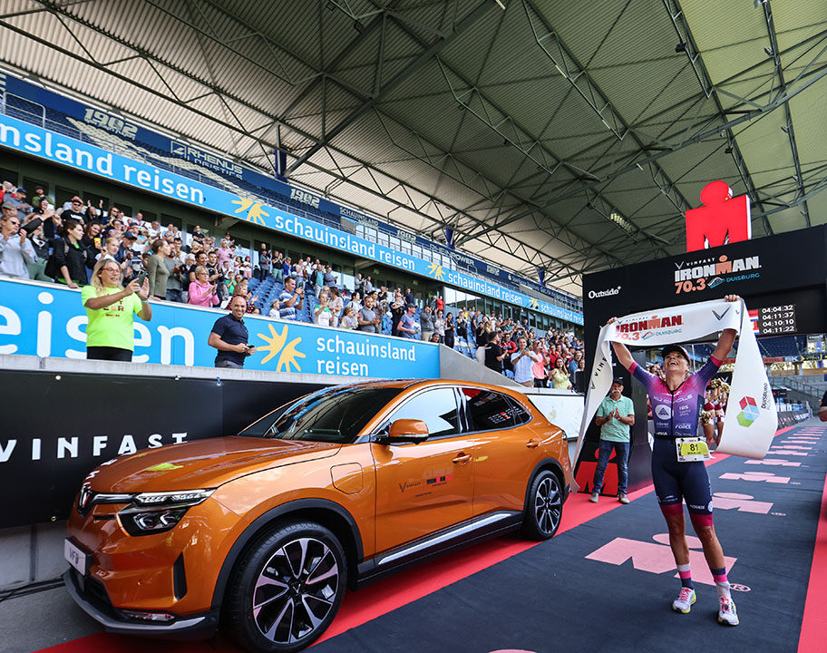 IRONMAN 70.3 Duisburg - finish line