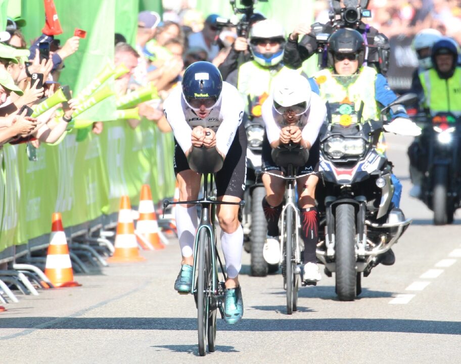 Magnus Ditlev and Sam Laidlow head up the Solarer Berg at Challenge Roth 2023