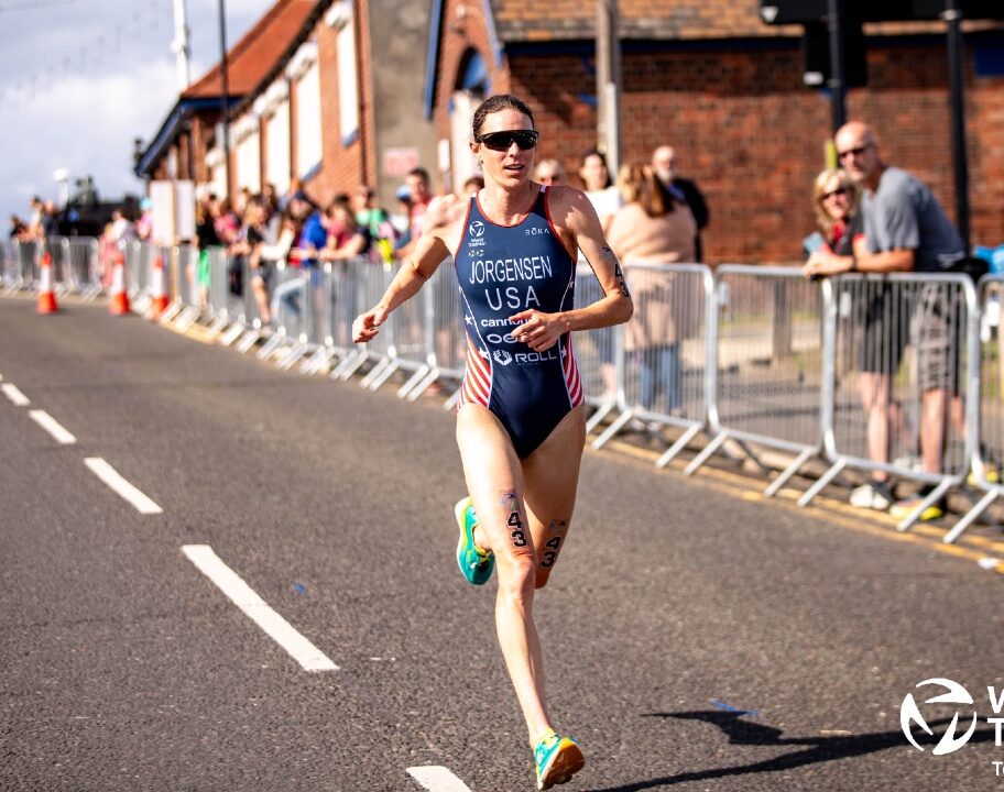 Gwen Jorgensen WTCS Sunderland 2023 run photo credit World Triathlon / Tommy Zaferes