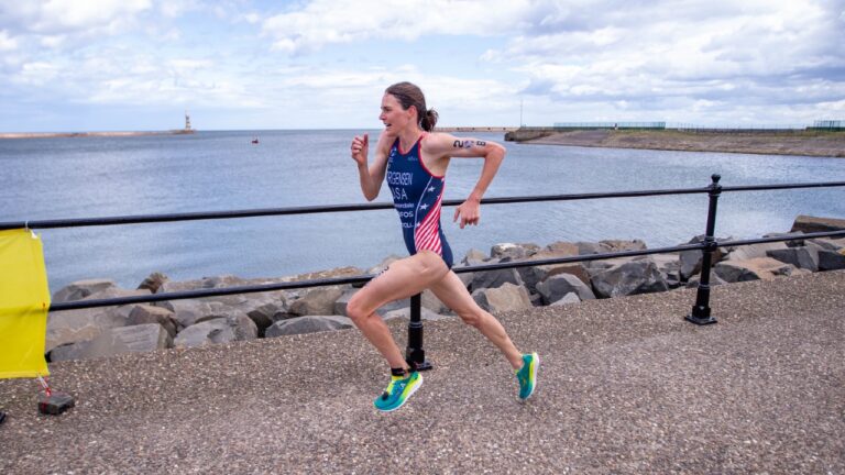 Gwen Jorgensen WTCS Sunderland Mixed Relay 2023 photo credit World Triathlon / Tommy Zaferes