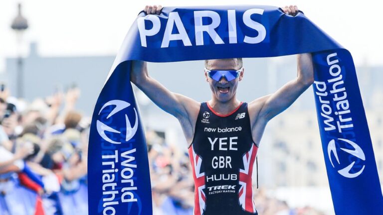 Alex Yee wins Paris Test Event 2023 [Photo credit: World Triathlon / Wagner Araujo]