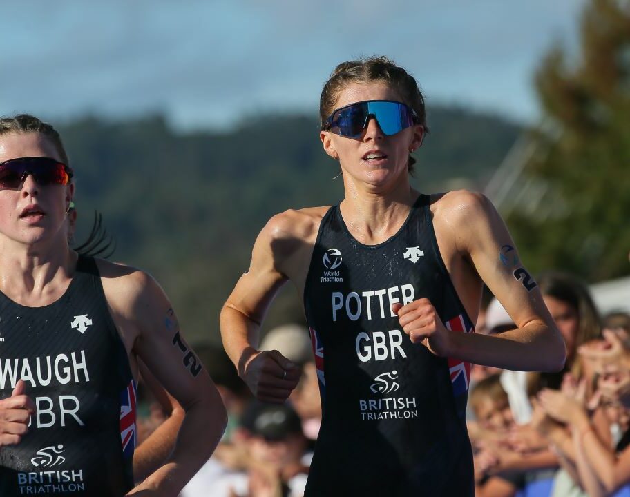 Beth Potter Kate Waugh World Triathlon Championship Finals 2023