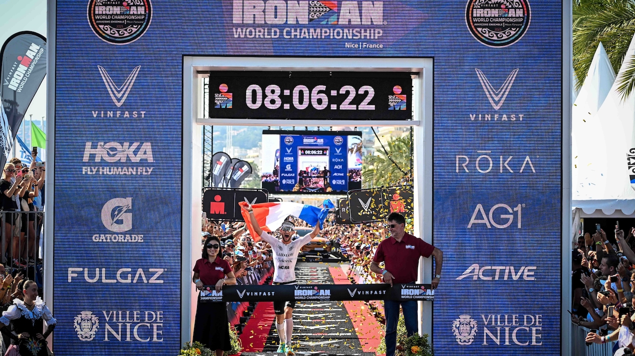 Sam Laidlow IRONMAN World Championship 2023 - Nice, France, crossing the line to win