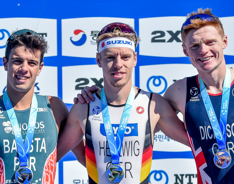 World Triathlon Cup Tongyeong podium featuring Tim Hellwig, Ricardo Batista and Samuel Dickinson
