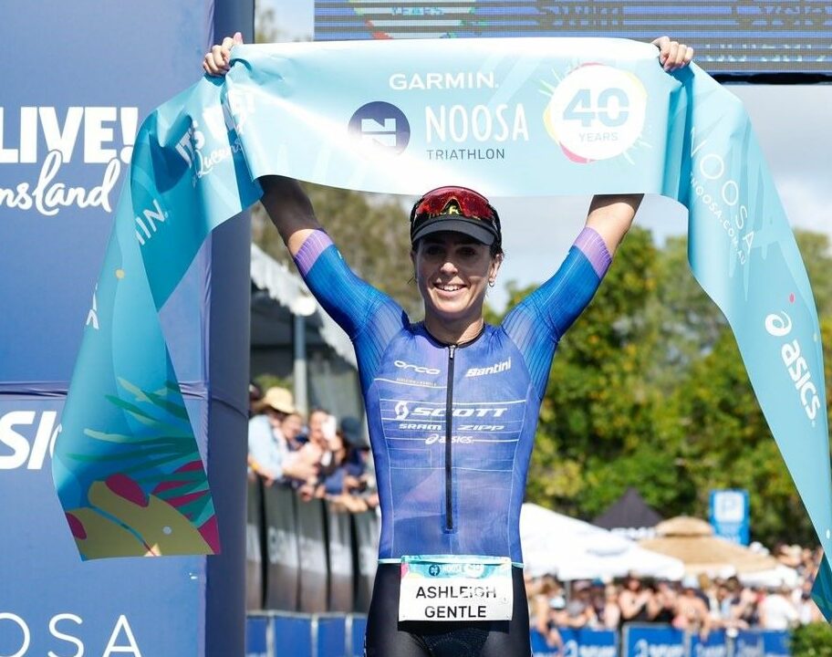 Ashleigh Gentle winning her 10th Garmin Noosa Triathlon title in 2023