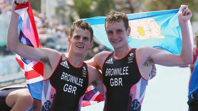 Jonny and Alistair Brownlee Ask AL AI