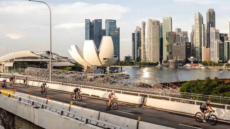 Singapore T100