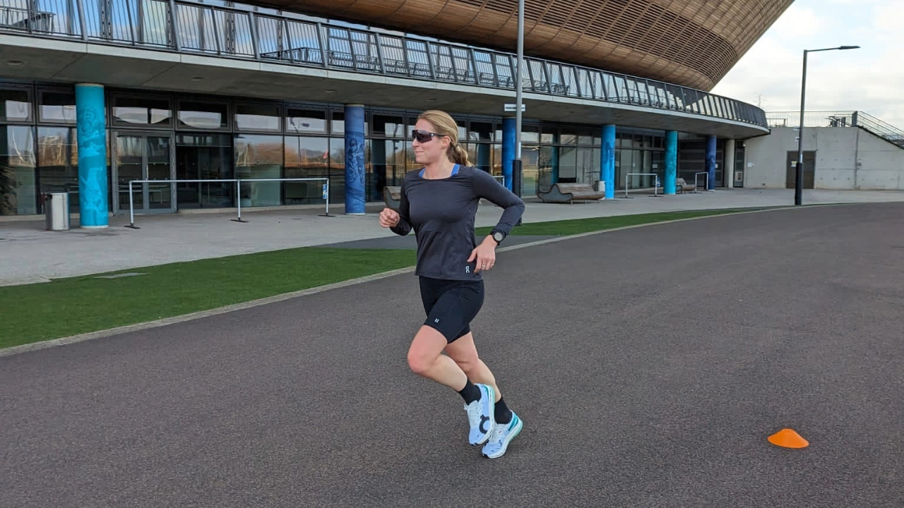 Katherine running at Lee Valley Velopark during a British Triathlon Swim Bike Run Local event.