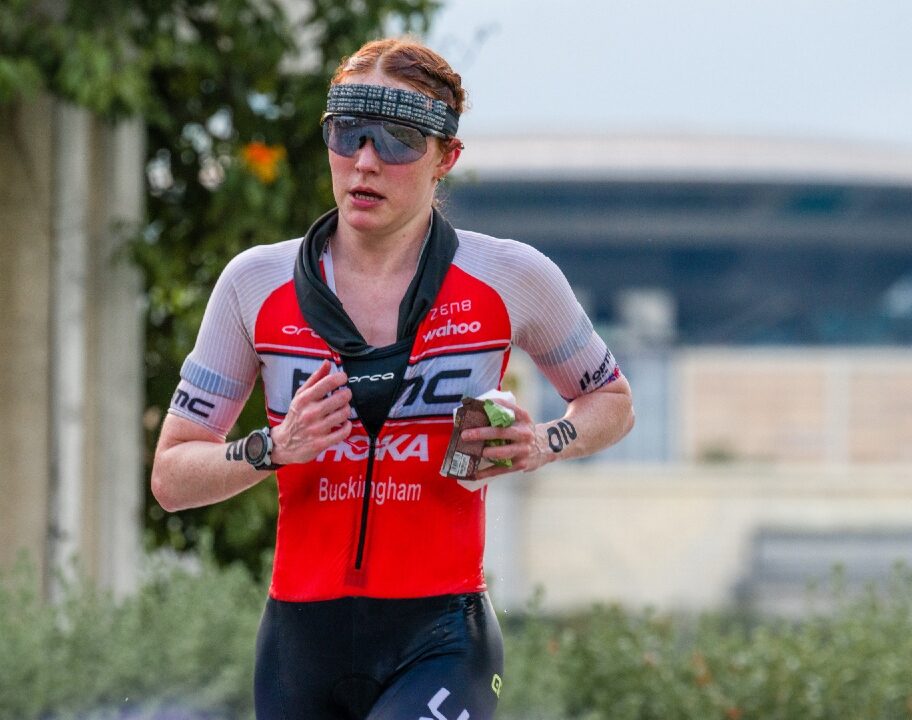 Lucy Buckingham t100 Singapore 2024 run finish photo credit PTO