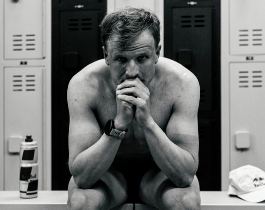 Kristian Blummenfelt locker room image