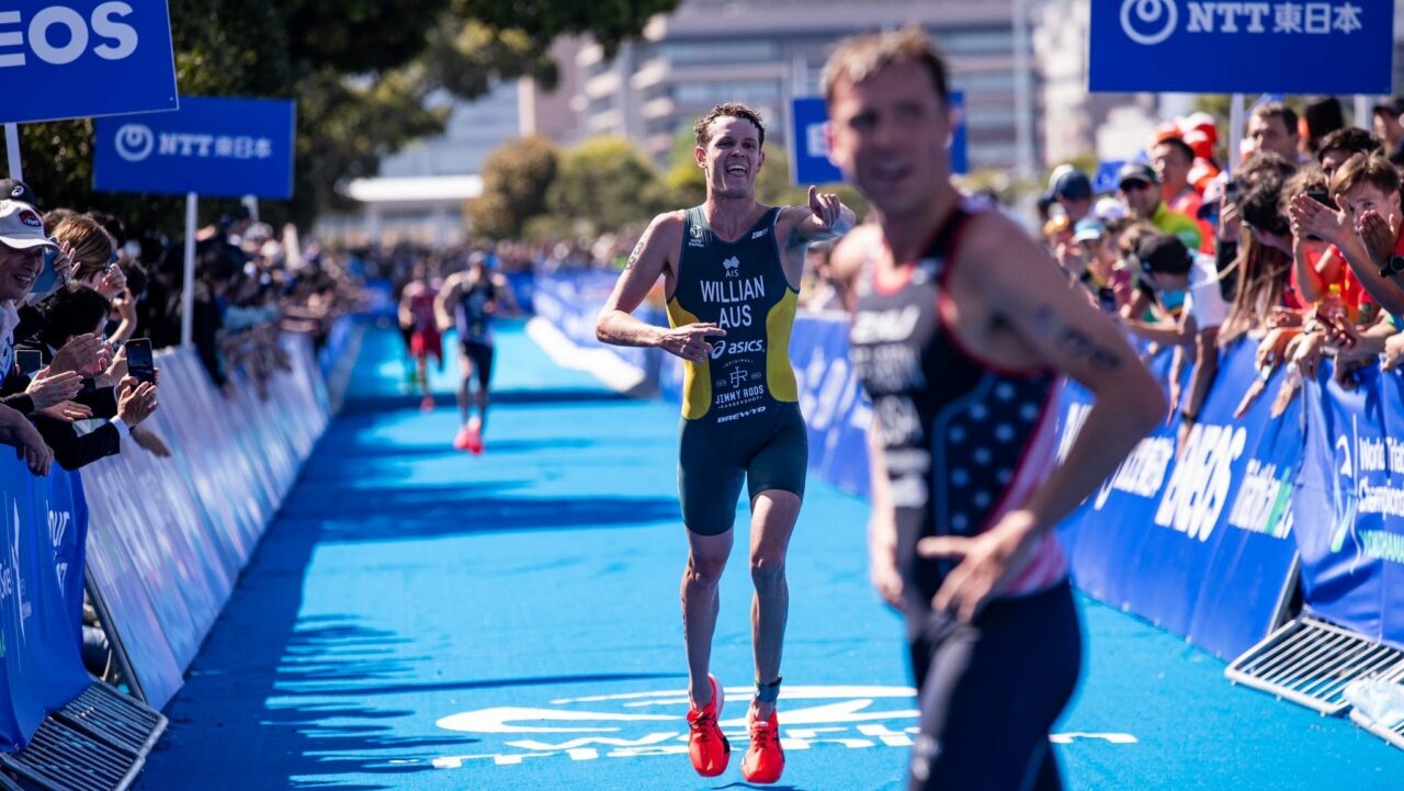 Luke Willian finishes third at WTCS Yokohama in Japan.