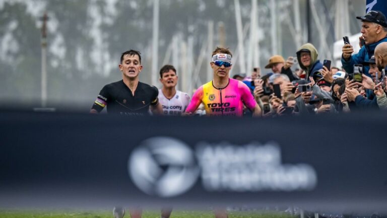 T100 San Francisco 2024 Men sprint finish - Marten Van Riel, Kyle Smith, Rico Bogen