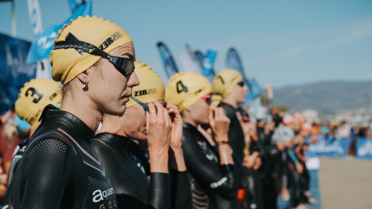 Cassandre Beuagrand swim start WTCS Grand Final Torremolinos 2024 photo credit World Triathlon